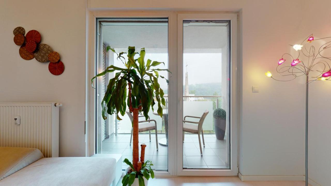 Bibi Centroom Apartment Piest'any Exterior foto